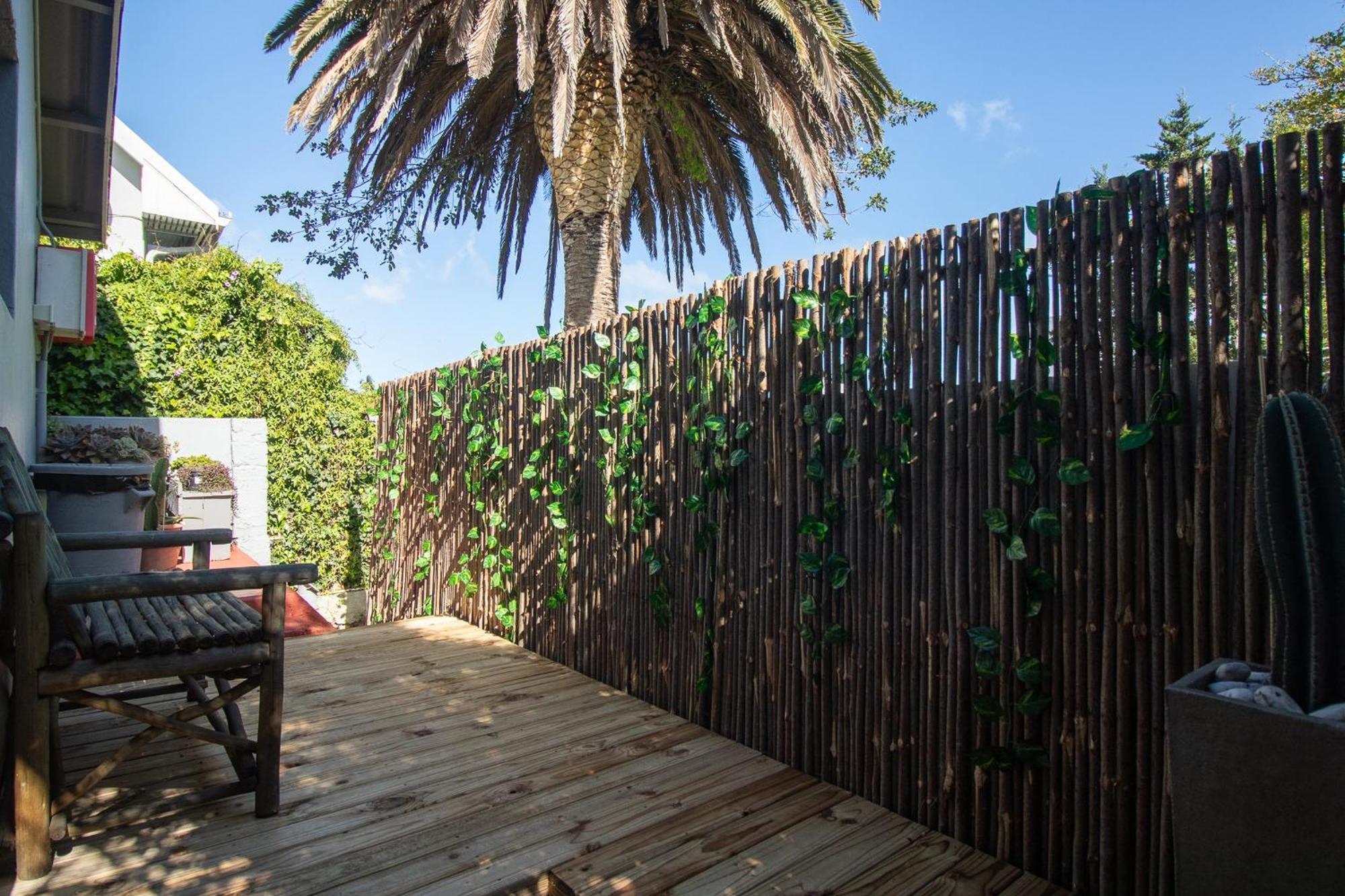 Apartment Cesars Cottage: Charming Sea Point Hideaway Cape Town